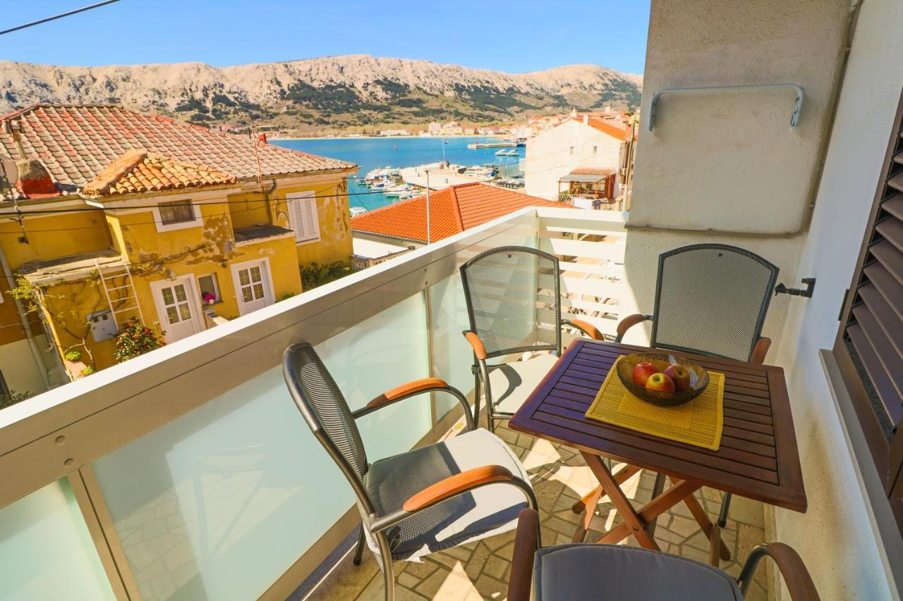 Apartment Mario With Terrace And Sea View Baška Exteriör bild